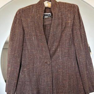 Jeffrey Barr Designer custom 2 piece jacket and skirt imported fabric size P